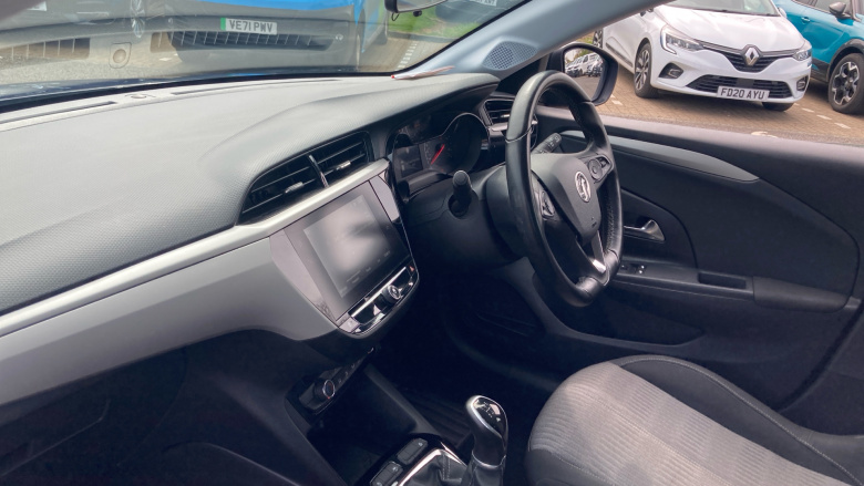 Vauxhall Corsa 1.2 SE Nav 5dr Petrol Hatchback